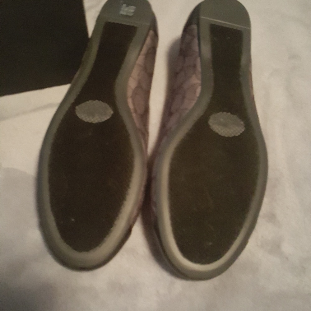 NWT Coach Chelsea Cap Toe Flats - Picture 6 of 8